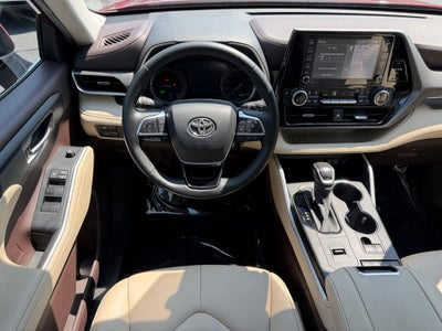 2020 Toyota Highlander Hybrid XLE