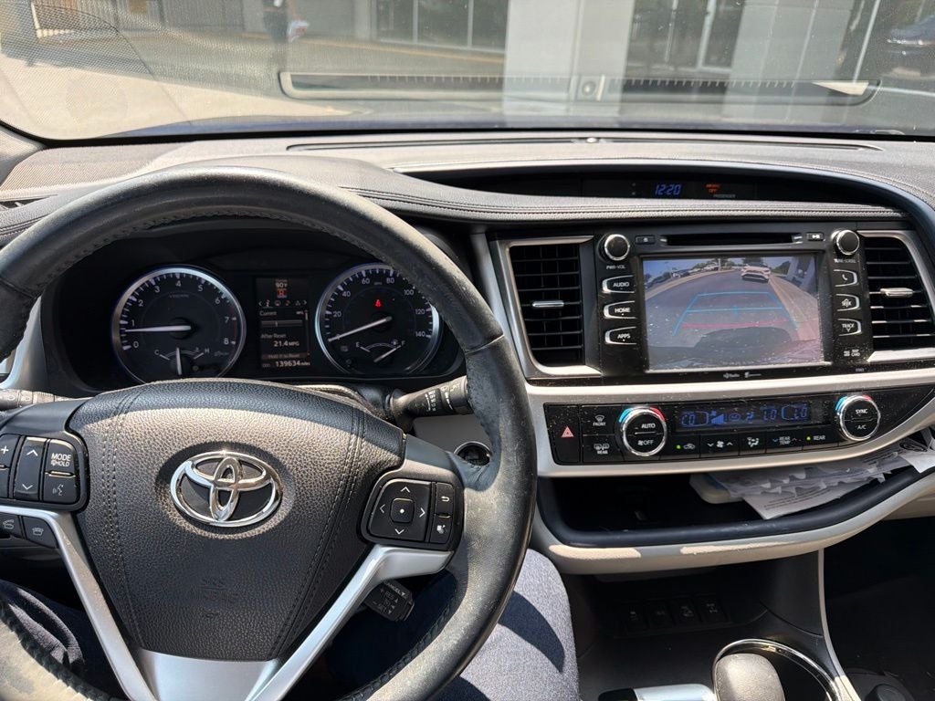 2015 Toyota Highlander XLE V6