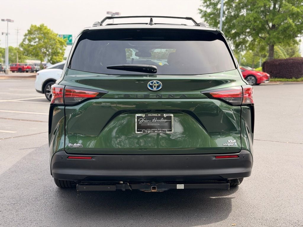 2021 Toyota Sienna XLE 8 Passenger