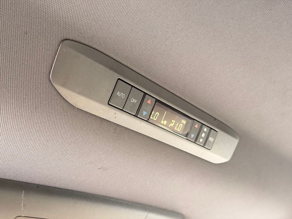 2021 Toyota Sienna XLE 8 Passenger