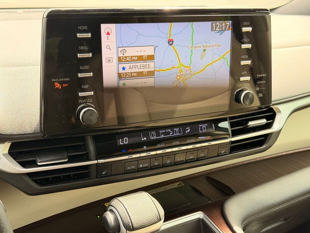 2021 Toyota Sienna XLE 8 Passenger