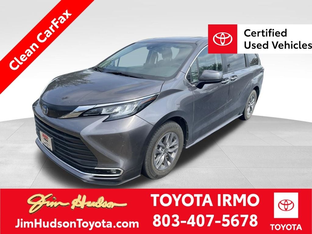 2023 Toyota Sienna XLE 8 Passenger