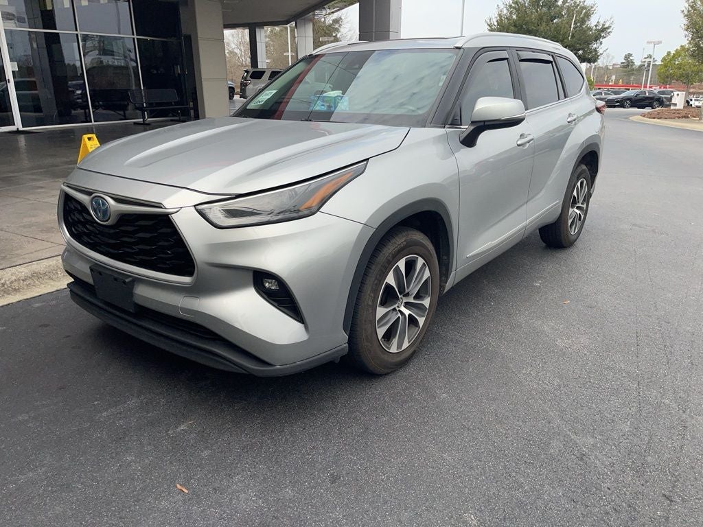 2023 Toyota Highlander Hybrid XLE