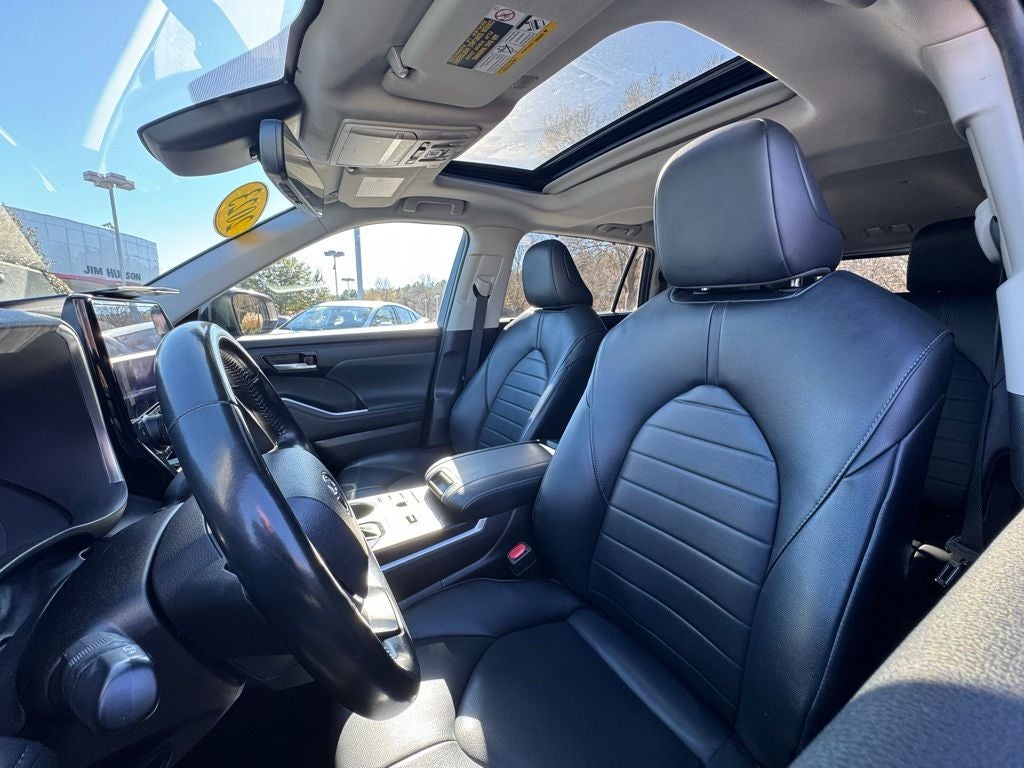 2023 Toyota Highlander XLE