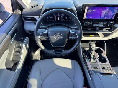 2023 Toyota Highlander Limited