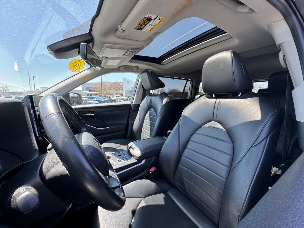 2023 Toyota Highlander XLE