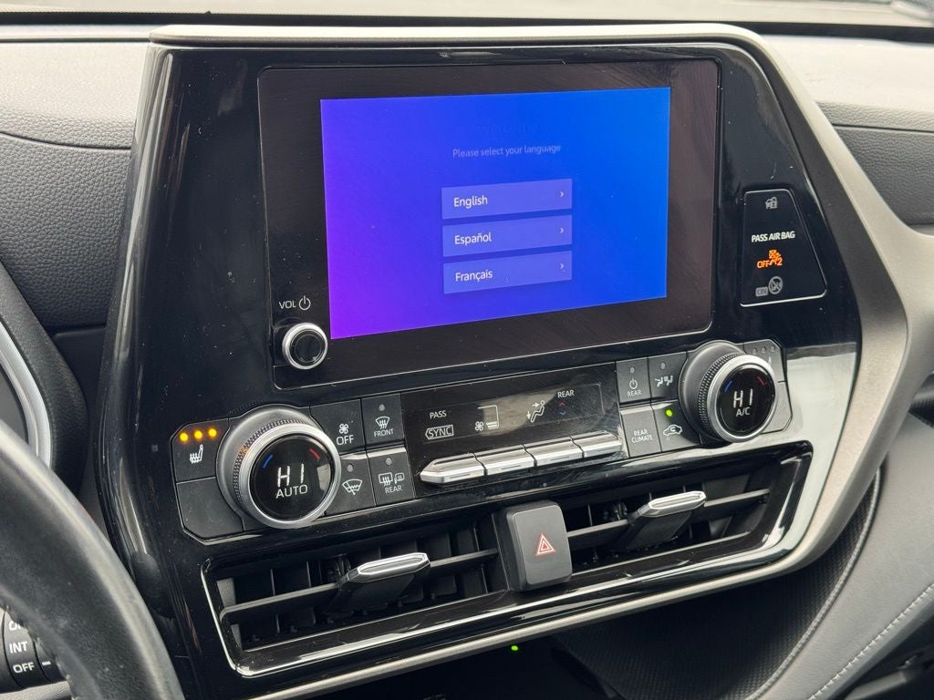 2023 Toyota Highlander XLE