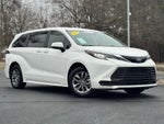 2023 Toyota Sienna LE 8 Passenger