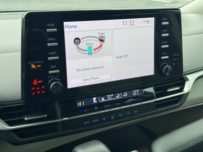 2023 Toyota Sienna LE 8 Passenger