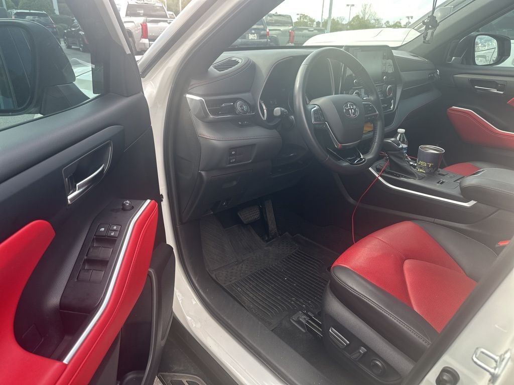 2021 Toyota Highlander XSE