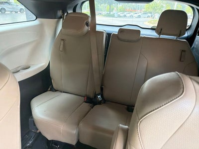 2021 Toyota Sienna XLE 7 Passenger