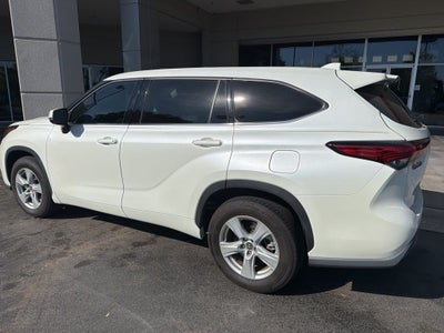2021 Toyota Highlander LE