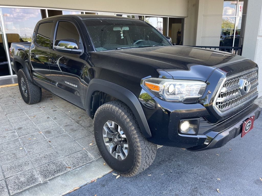 2017 Toyota Tacoma SR V6