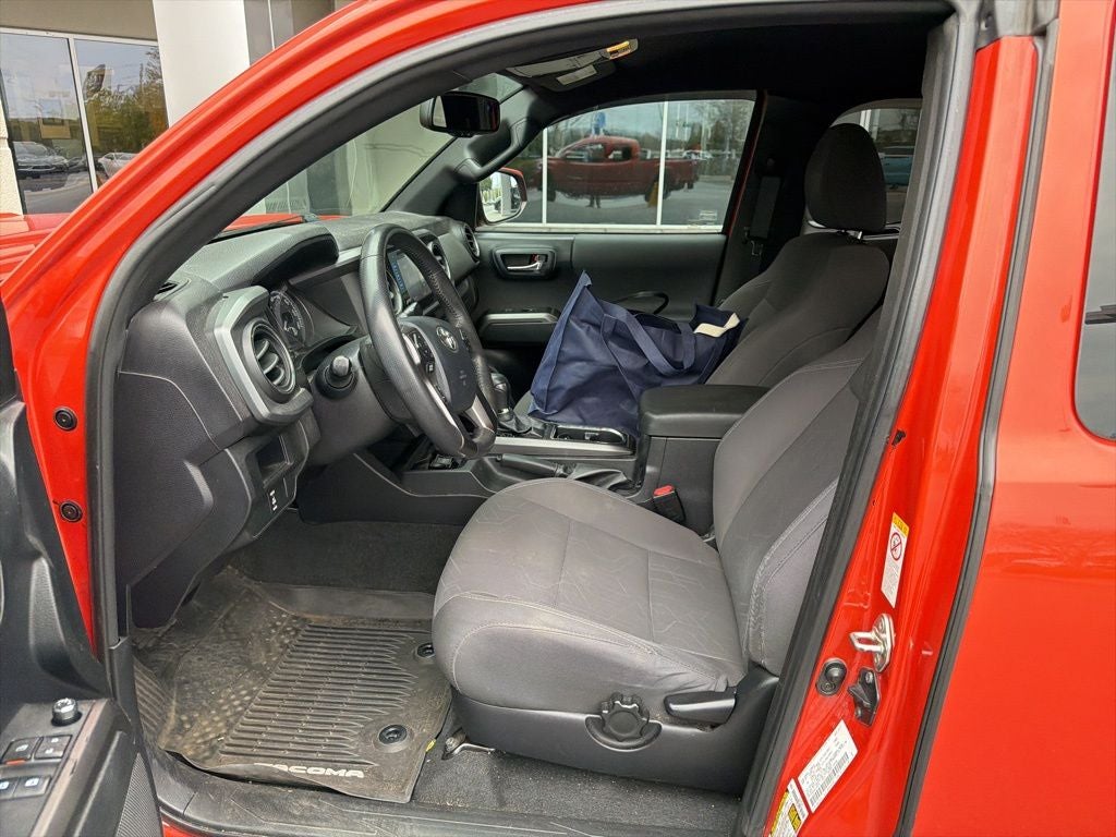 2017 Toyota Tacoma TRD Sport V6