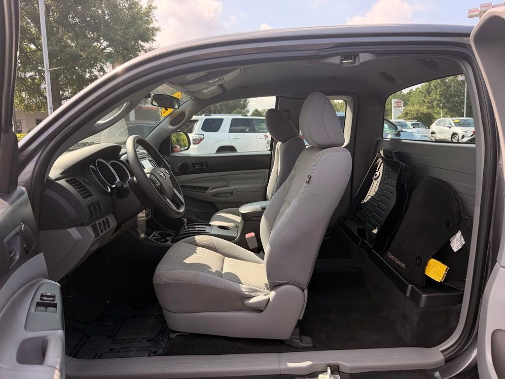 2015 Toyota Tacoma Base