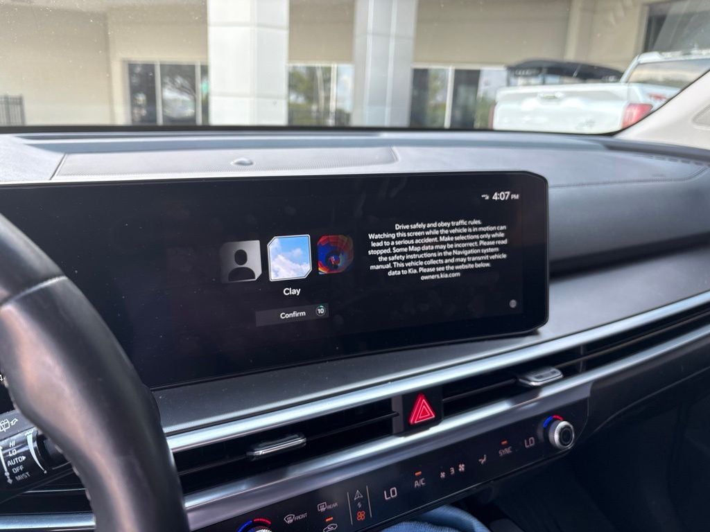 2024 Kia Sorento SX