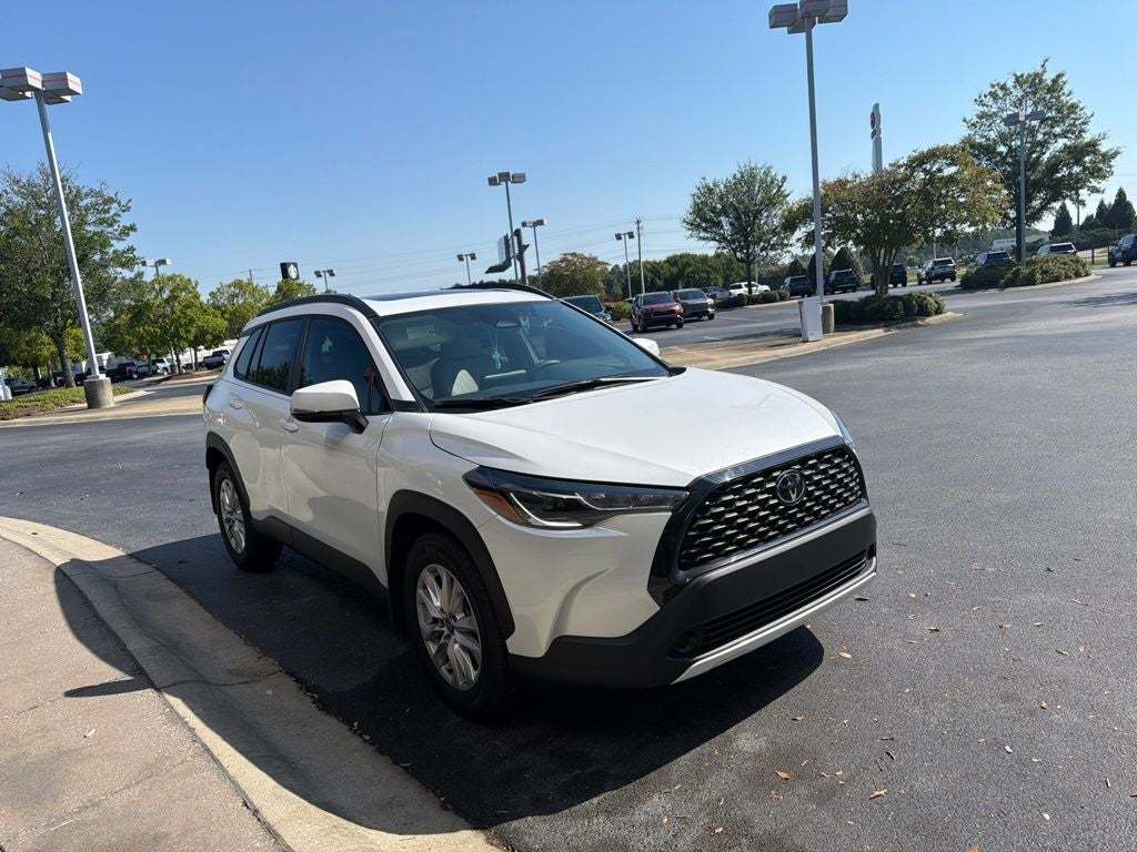2024 Toyota Corolla Cross LE