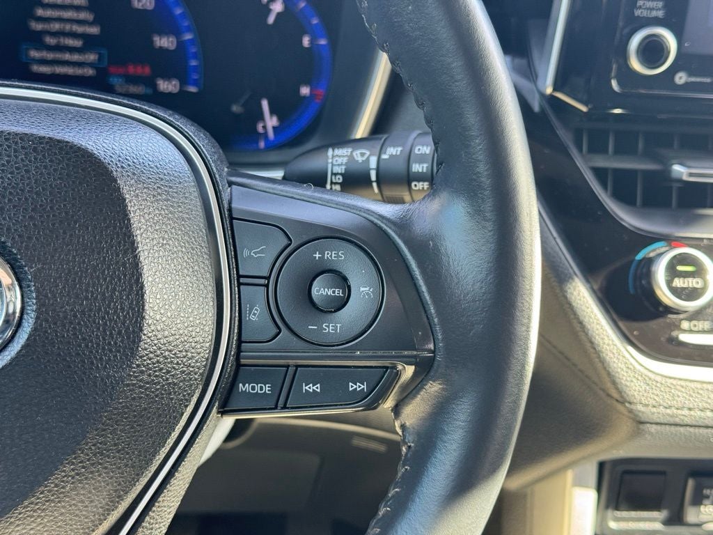 2022 Toyota Corolla Cross XLE