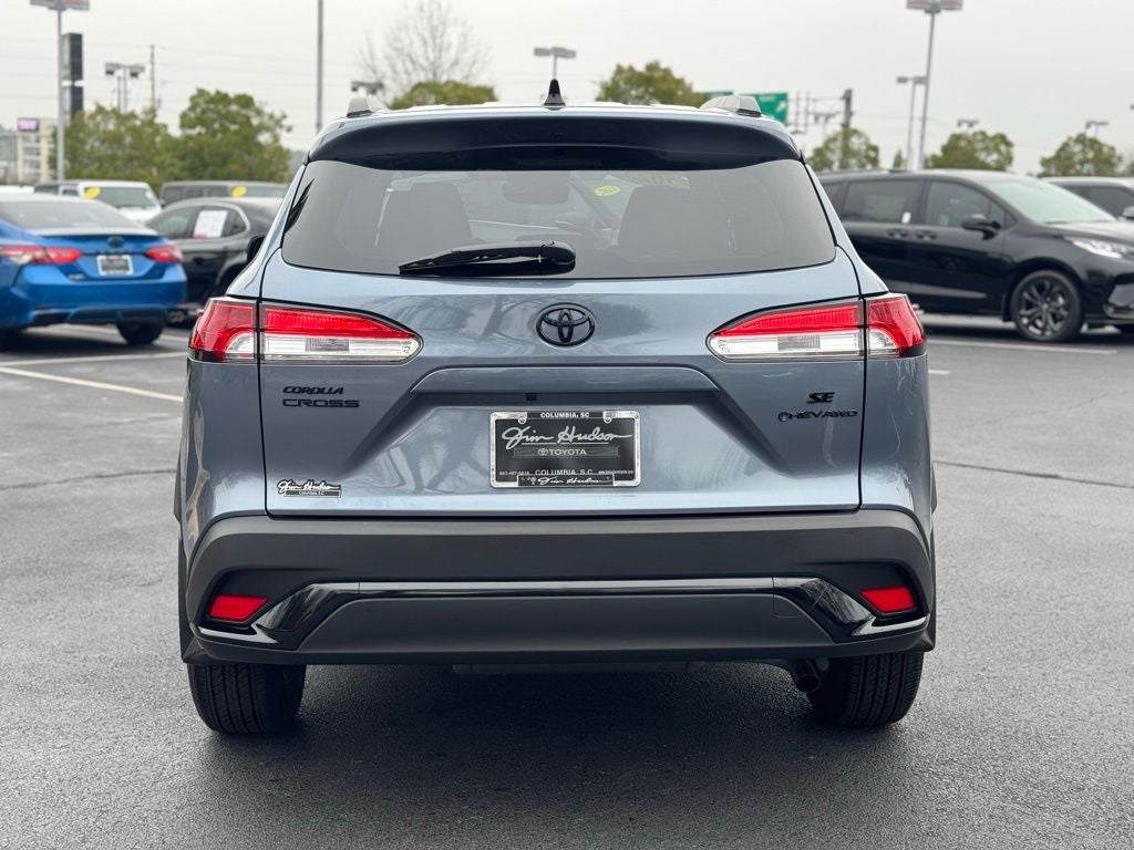 2025 Toyota Corolla Cross Hybrid SE