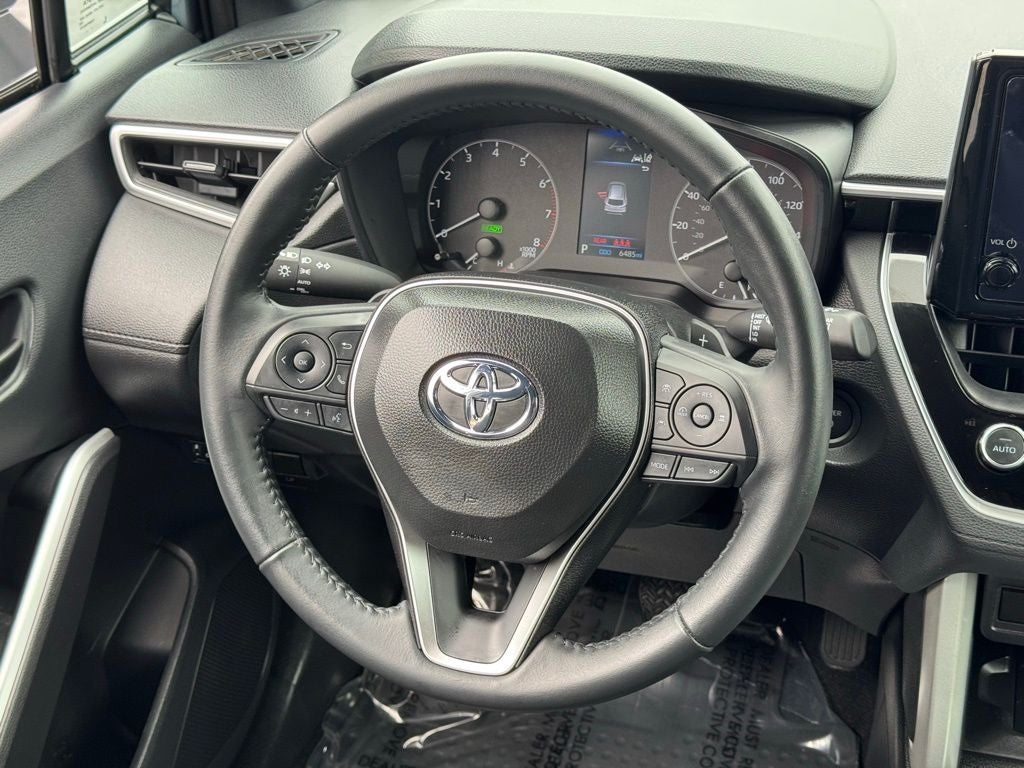 2025 Toyota Corolla Cross Hybrid SE