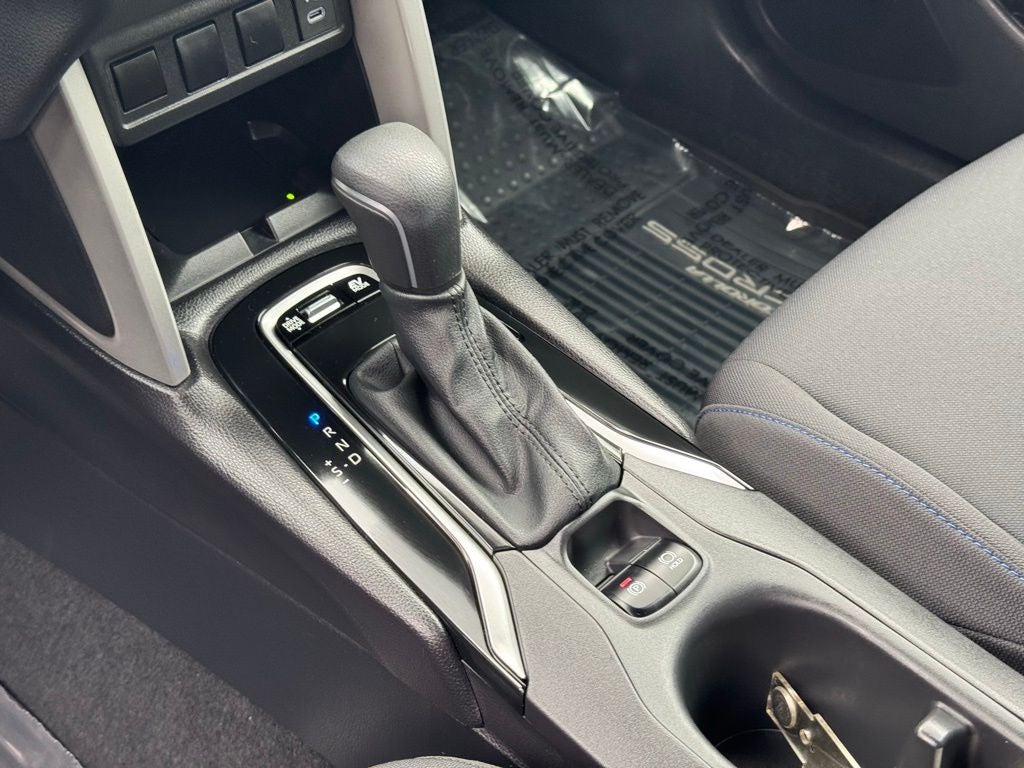 2025 Toyota Corolla Cross Hybrid SE