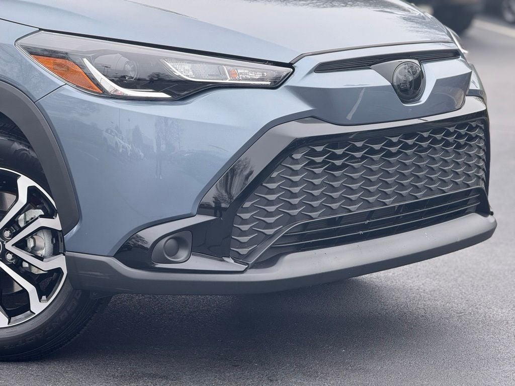 2025 Toyota Corolla Cross Hybrid SE