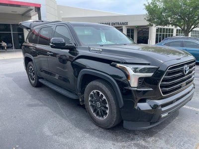 2024 Toyota Sequoia SR5