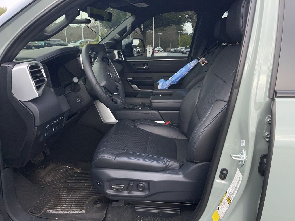 2025 Toyota Sequoia Platinum