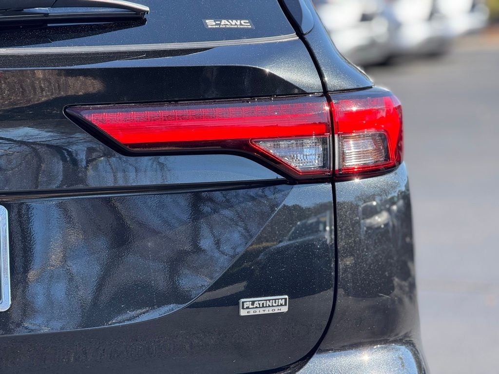 2024 Mitsubishi Outlander SEL Platinum Edition