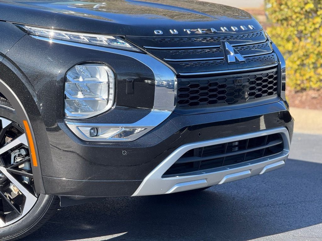 2024 Mitsubishi Outlander SEL Platinum Edition
