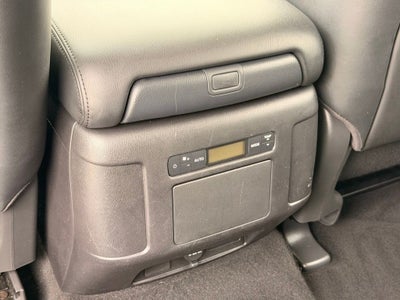 2024 Nissan Armada SV