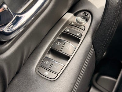2024 Nissan Armada SV
