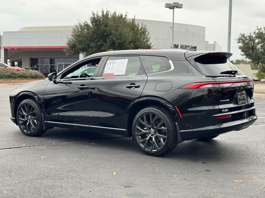 2025 Toyota Crown Signia Limited