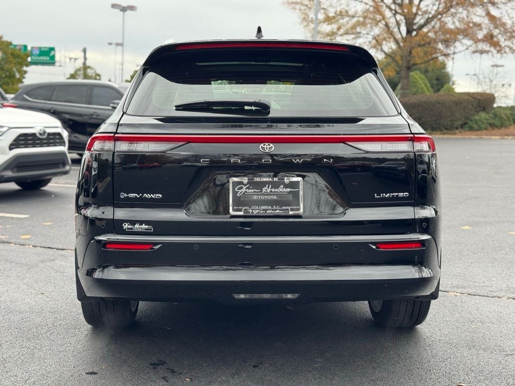 2025 Toyota Crown Signia Limited