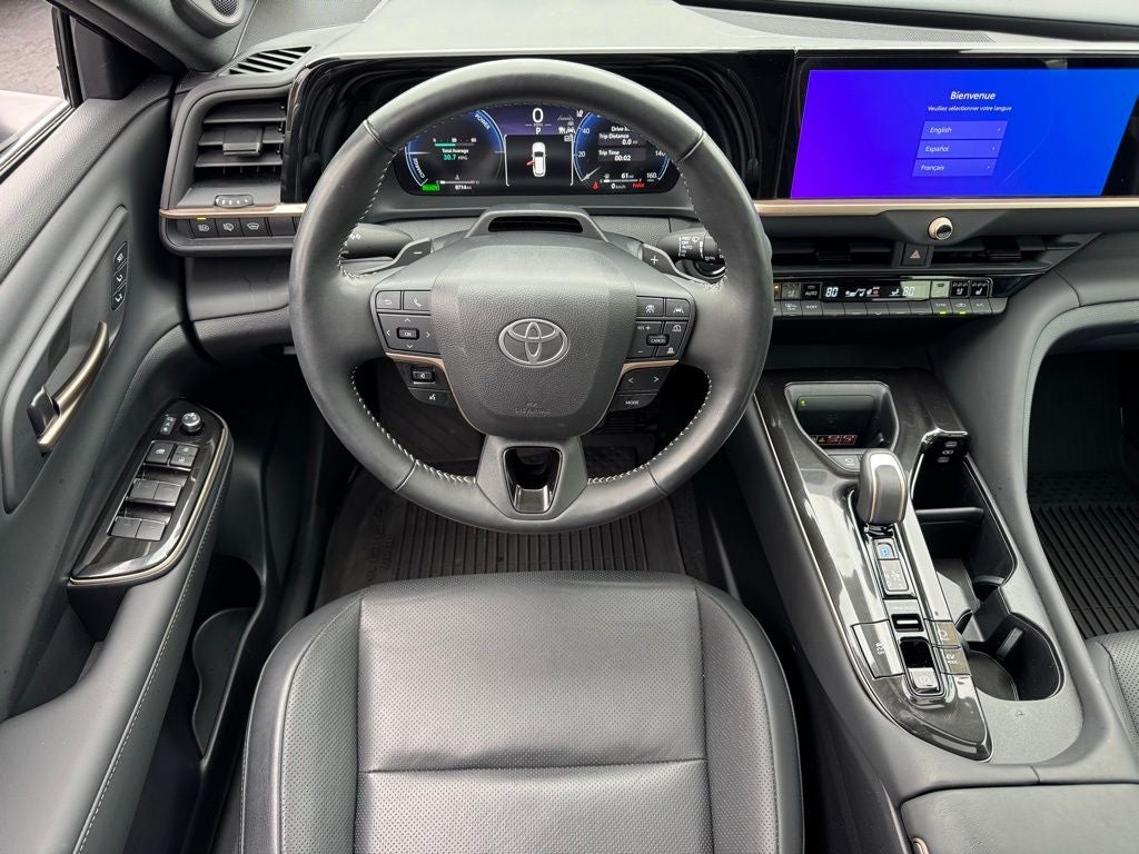 2025 Toyota Crown Signia Limited