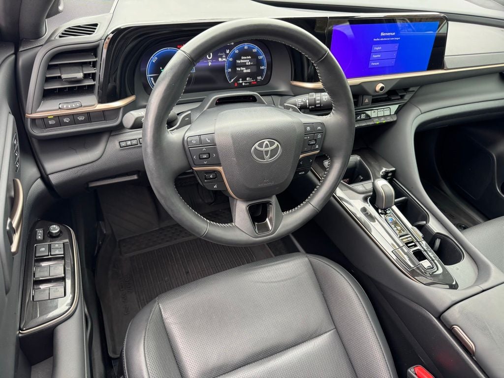 2025 Toyota Crown Signia Limited