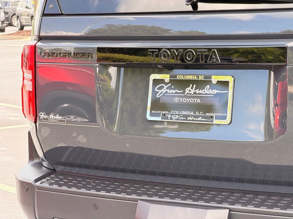 2025 Toyota Land Cruiser Base