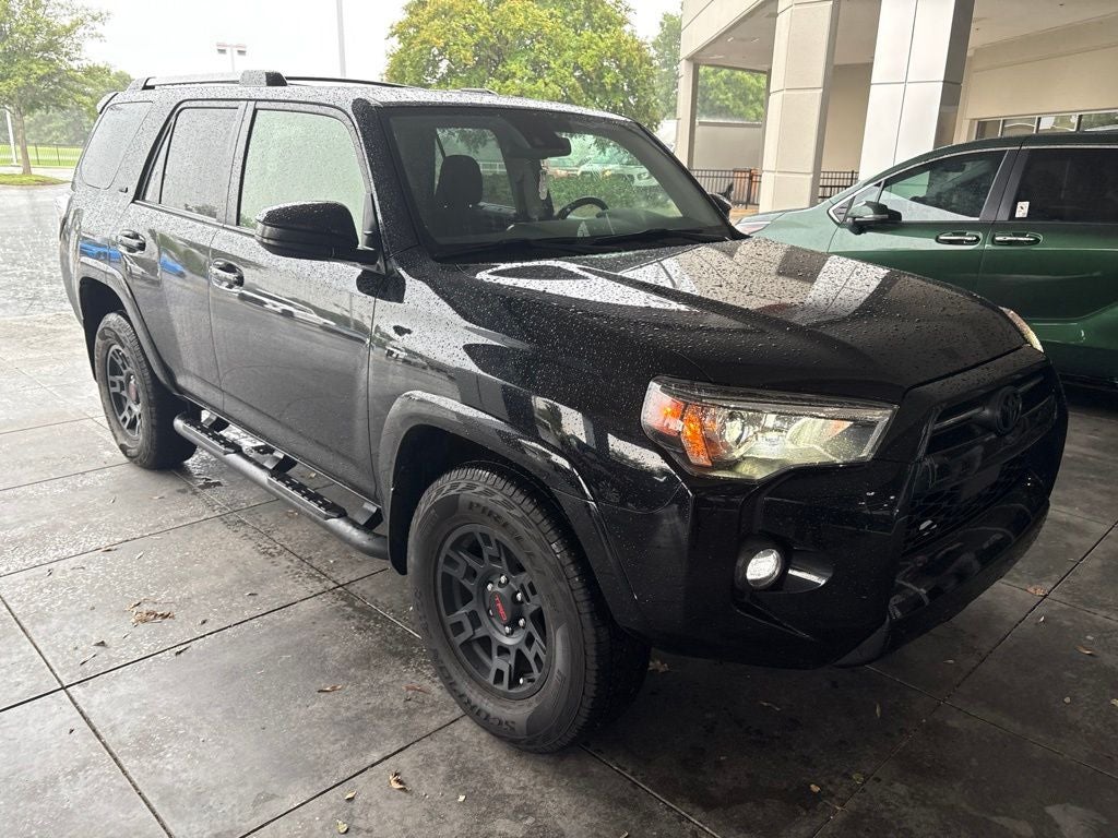 2022 Toyota 4Runner SR5