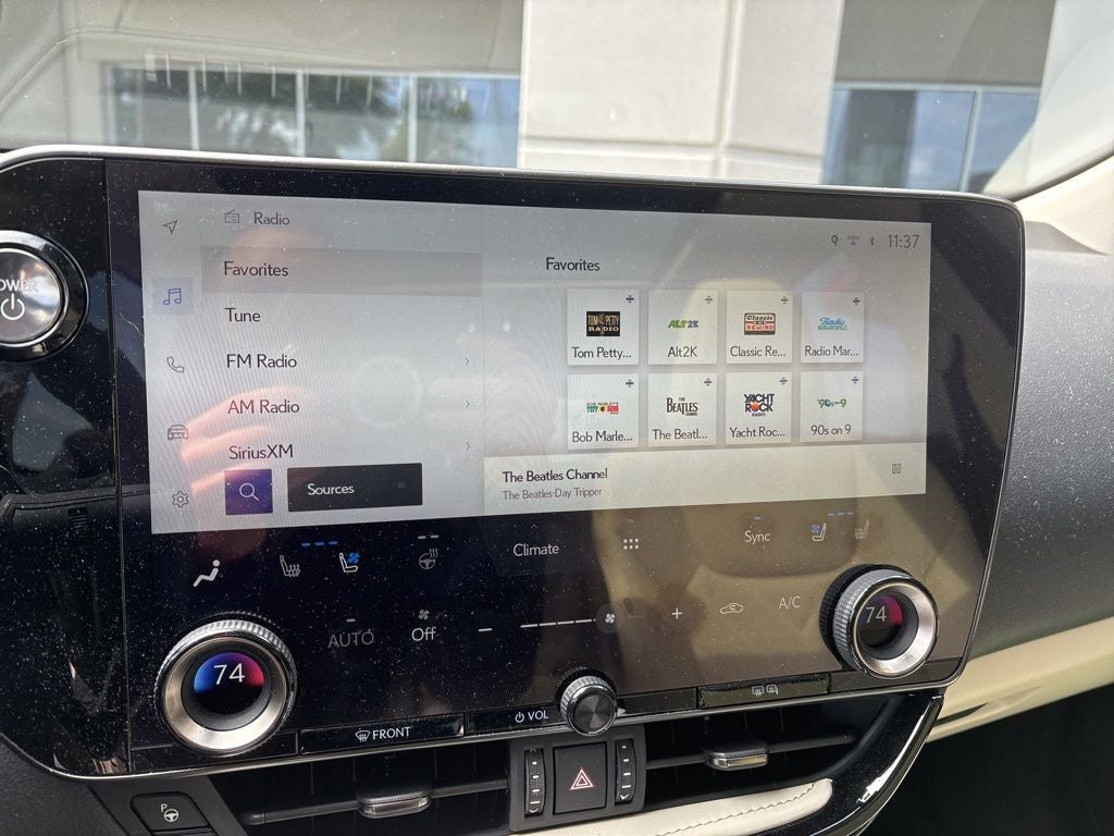 2025 Lexus NX 350h Luxury