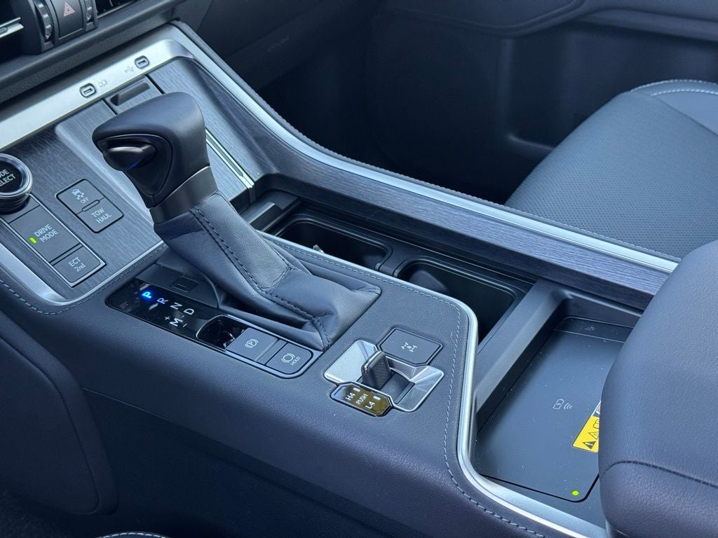 2025 Lexus GX 550 Premium