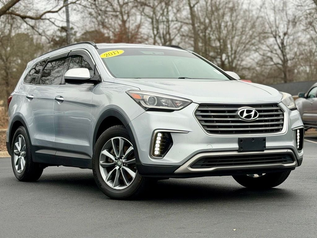 2017 Hyundai Santa Fe SE