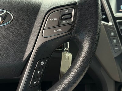 2017 Hyundai Santa Fe SE