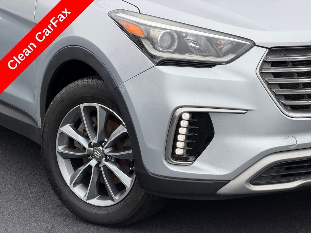 2017 Hyundai Santa Fe SE