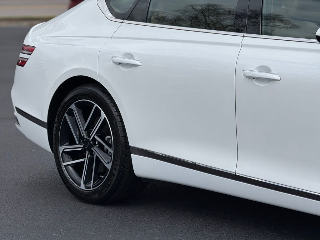 2025 Genesis G80 2.5T