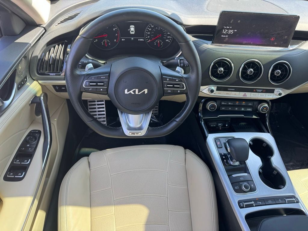 2023 Kia Stinger GT2