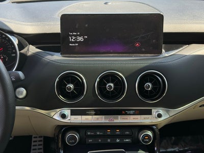 2023 Kia Stinger GT2