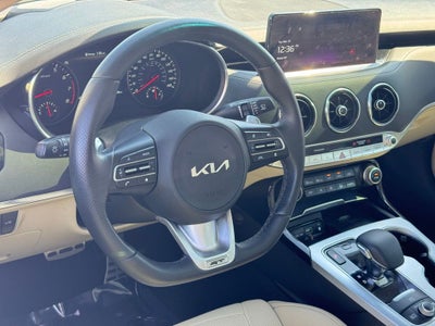 2023 Kia Stinger GT2