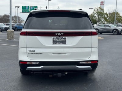 2022 Kia Carnival SX