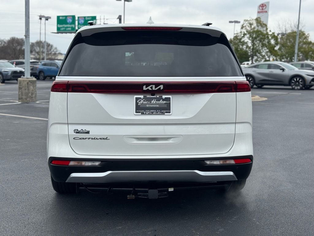 2022 Kia Carnival SX