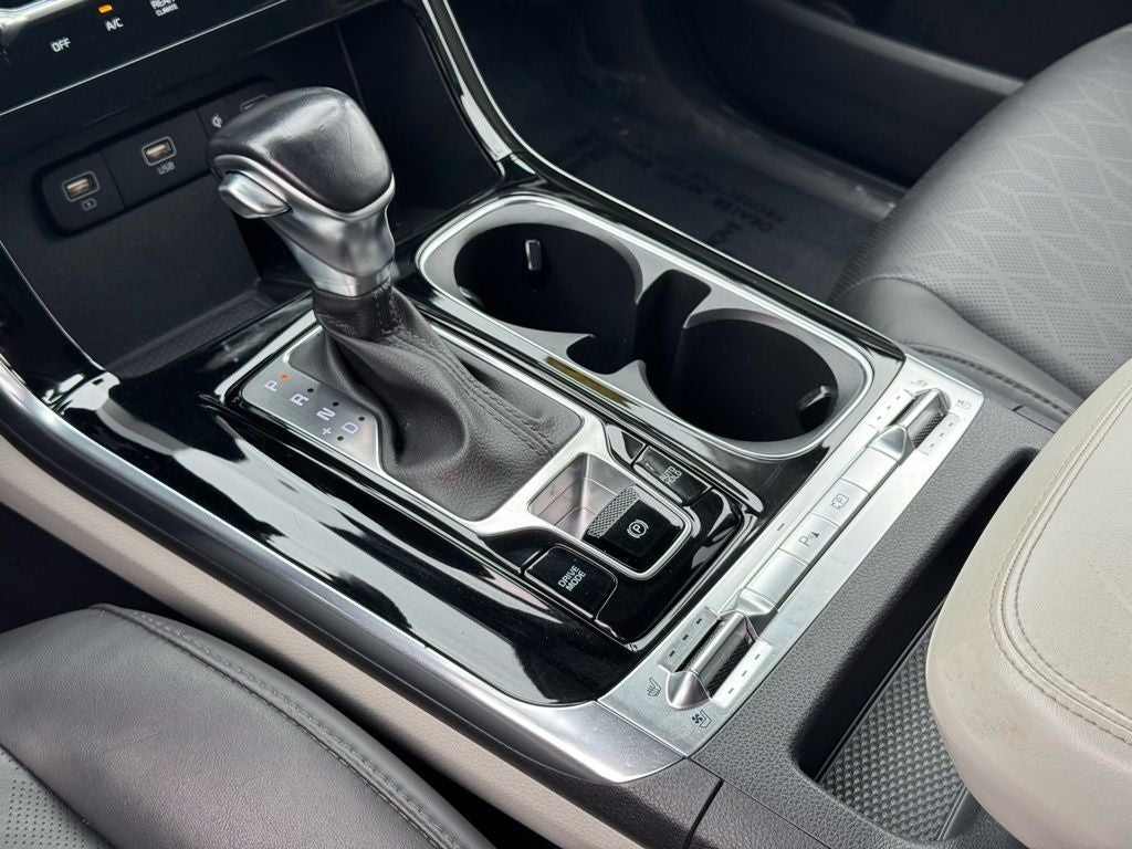 2022 Kia Carnival SX